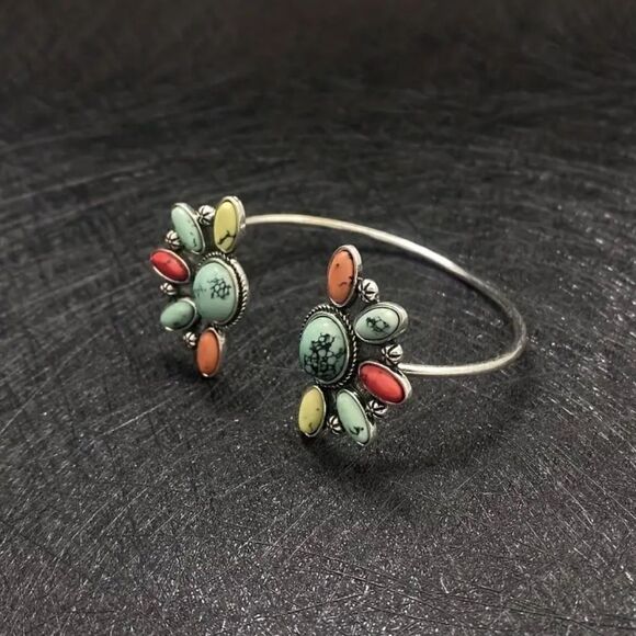 Flower cuff bracelet #710 - Picture 1 of 5